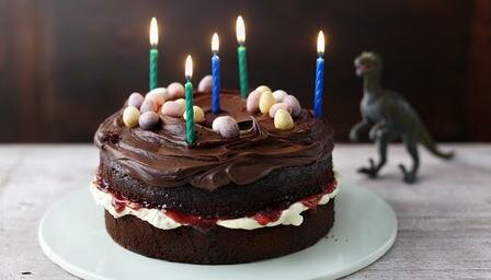 Простой шоколадный торт на детский день рождения